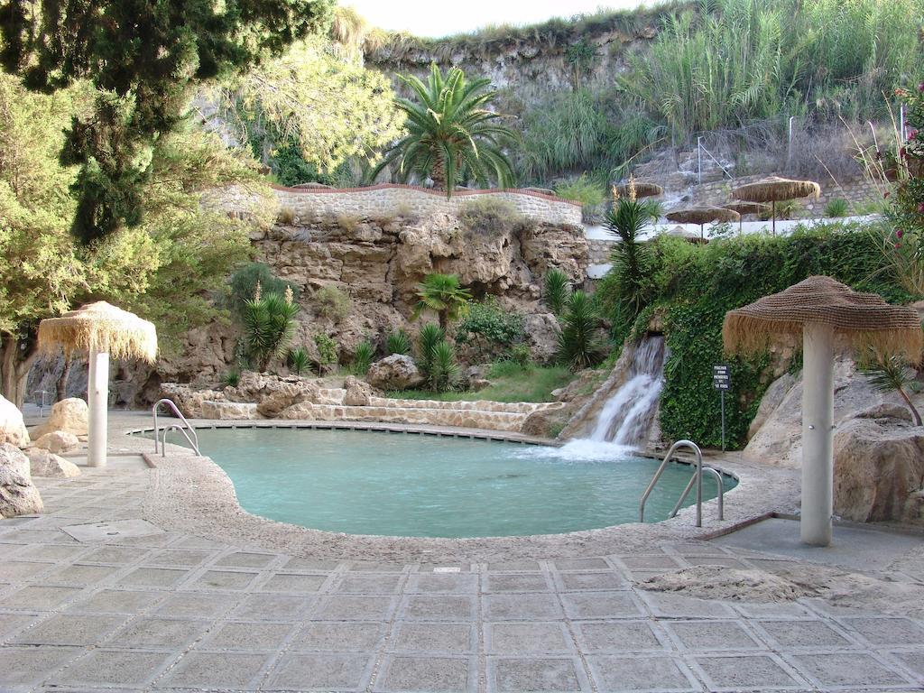 Balneario De Alicun De Las Torres Villanueva de las Torres Esterno foto